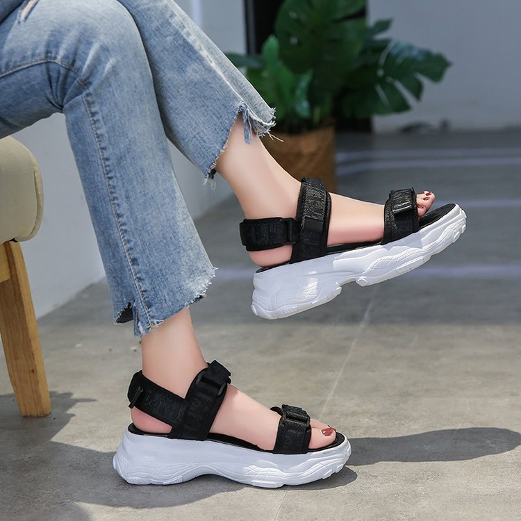 Women's Platform Sports Style One-line Peep Toe Velcro Sandals